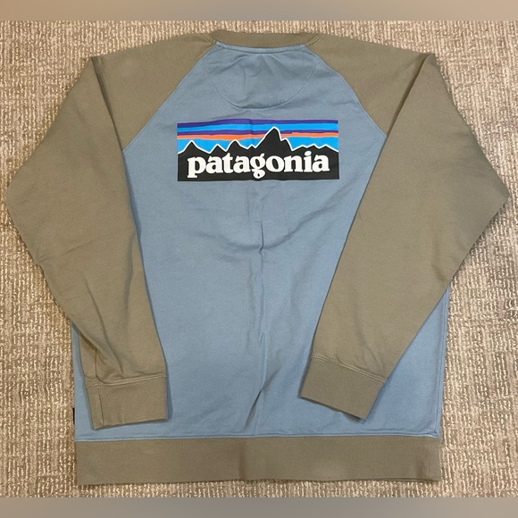 Patagonia Men's P-6 Logo Organic Crew Sweatshirt Size Large - Picture 2 of 3
